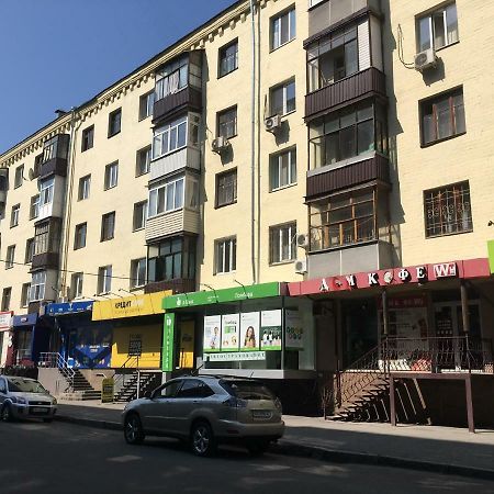 Квартира-студия на Котляра Харьков Экстерьер фото